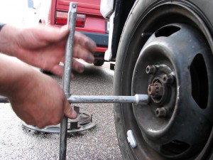 How to Change a Flat Tyre